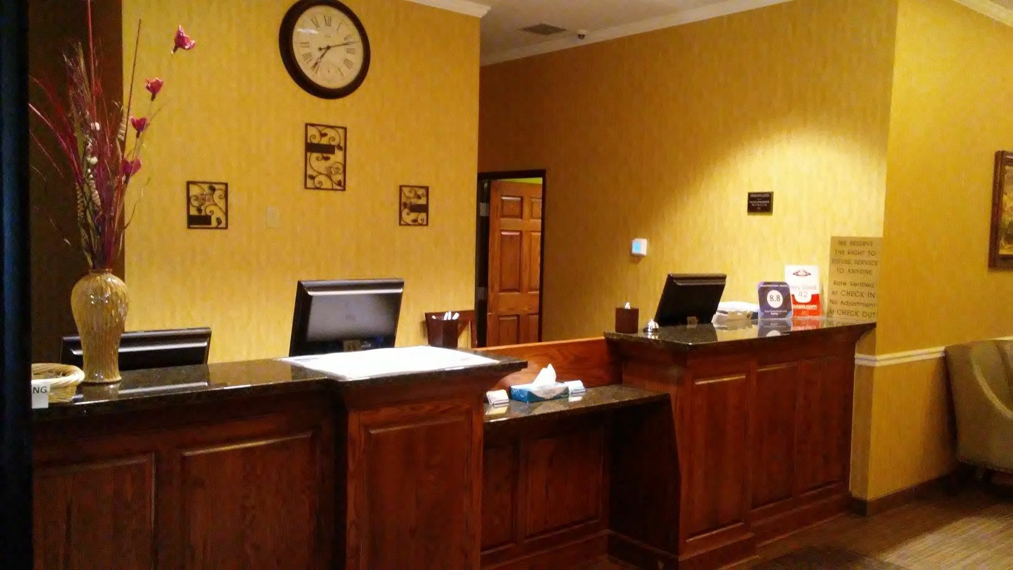 Astoria Hotel & Suites - Glendive Εξωτερικό φωτογραφία